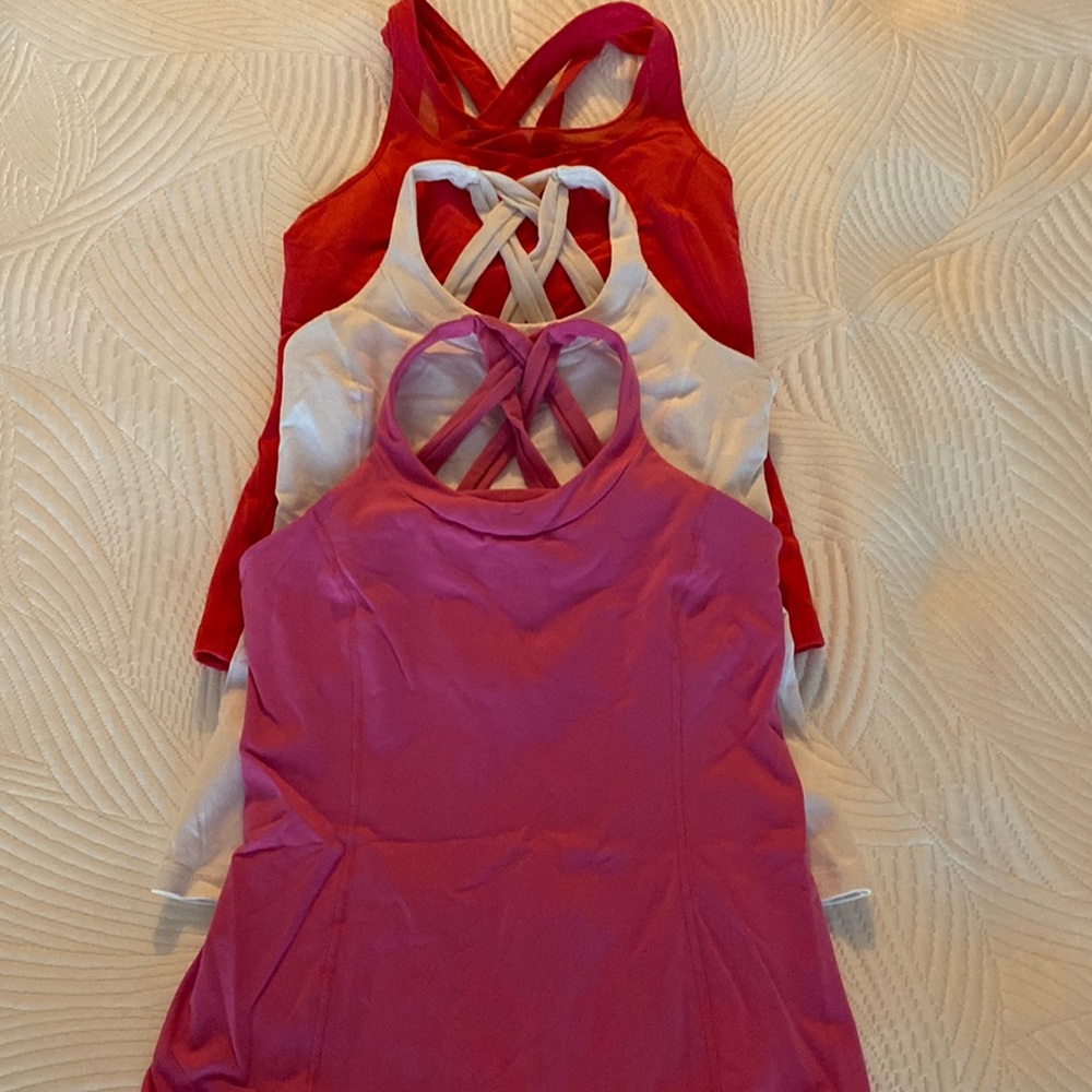 Lululemon Built in Bra Tops